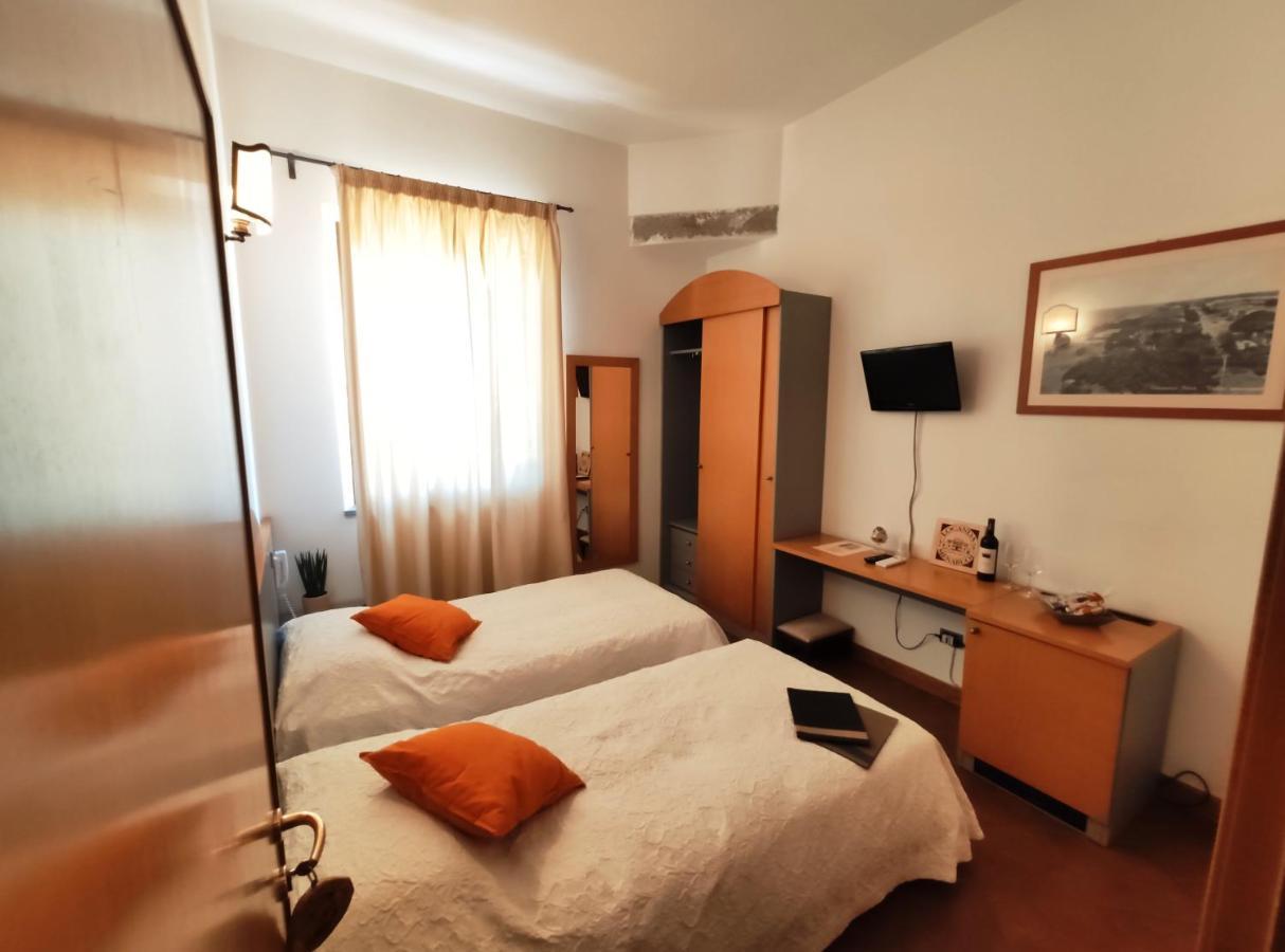 Locanda Menabuoi Donoratico Dış mekan fotoğraf