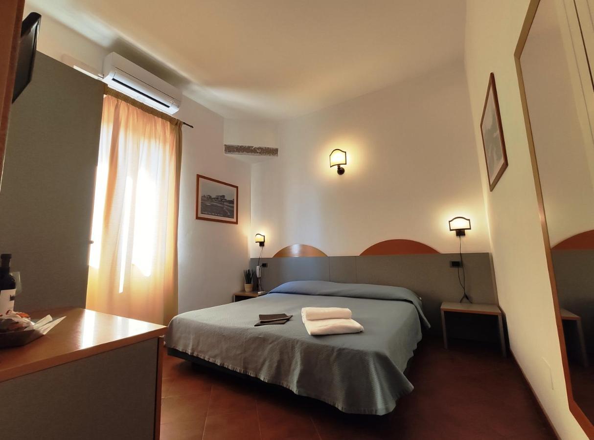 Locanda Menabuoi Donoratico Dış mekan fotoğraf