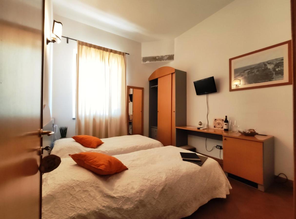 Locanda Menabuoi Donoratico Dış mekan fotoğraf